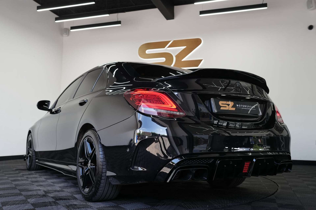 Mercedes-Benz C Class Amg Line Premium D