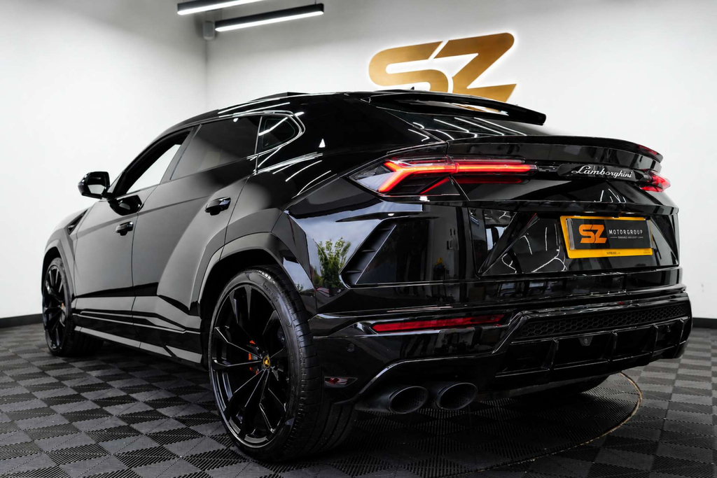 Lamborghini Urus V8 4Wd Black #2