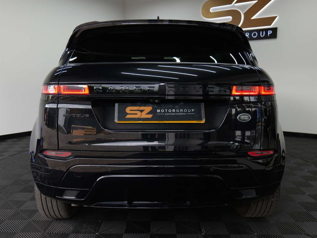 Land Rover Range Rover Evoque R-dynamic Se D 4Wd Black #3