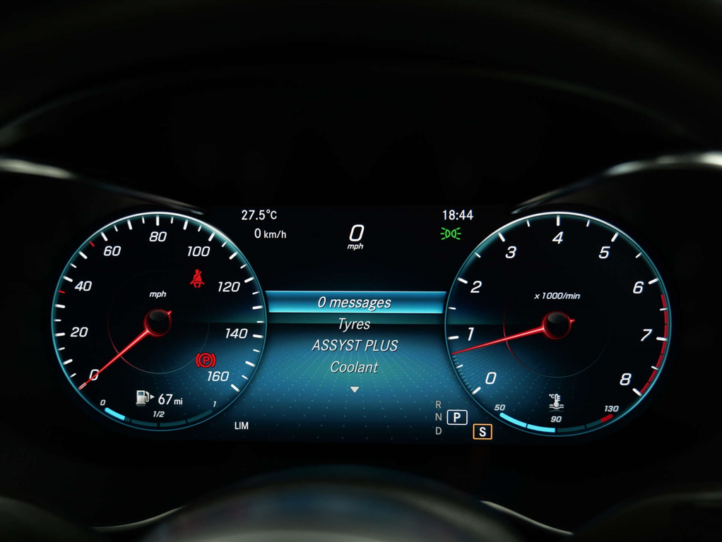 Mercedes-Benz C Class Amg Line Premium D #6