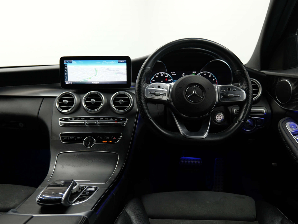 Mercedes-Benz C Class Amg Line Premium D #4