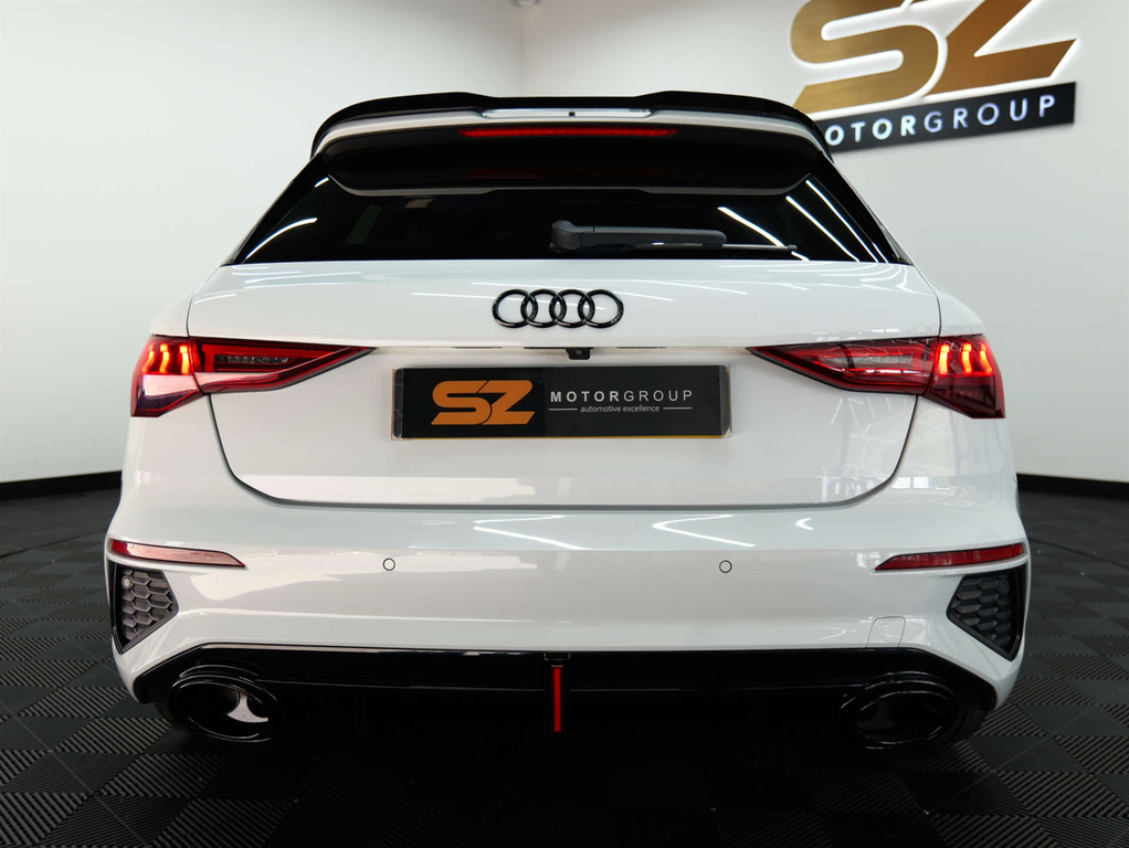Audi A3 Sportback 35 Tdi S Line  #3