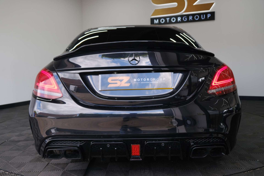 Mercedes-Benz C Class Amg Line Premium #3