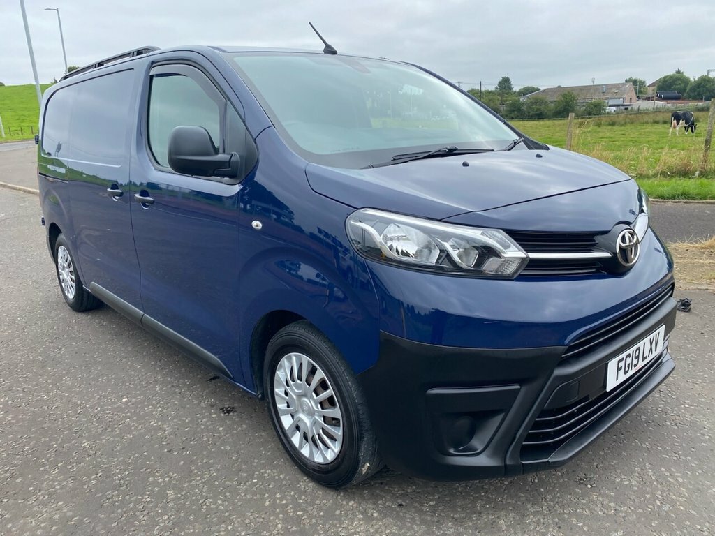 Toyota PROACE 1.6L Icon 6Dr Blue