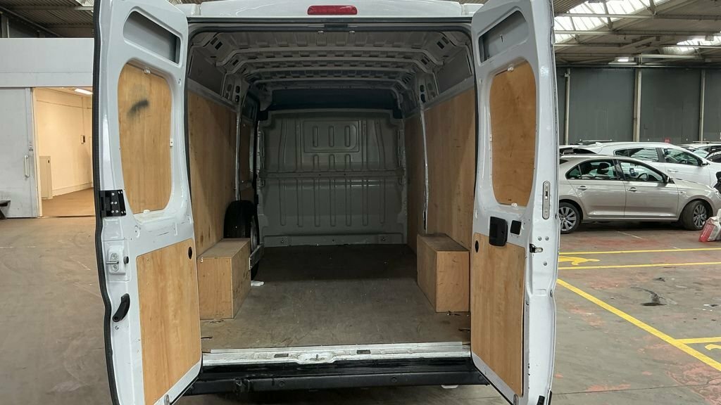 Citroen Relay 2.2L Enterprise Edition White #6