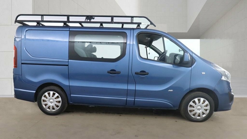 Vauxhall Vivaro 1.6L Sportive Blue #4