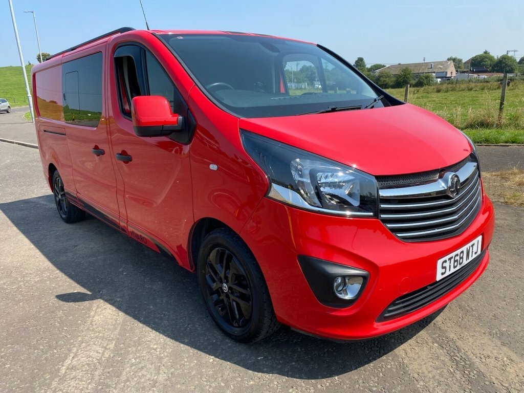 Vauxhall Vivaro 1.6L Limited Edition Nav Red