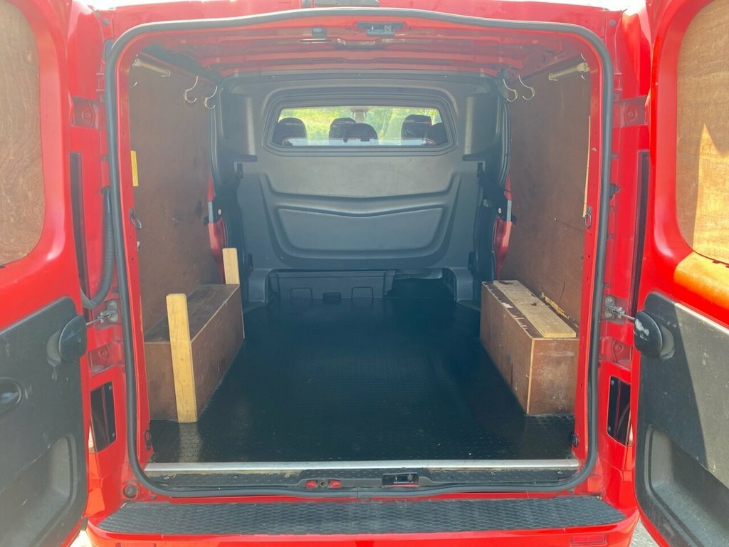 Vauxhall Vivaro 1.6L Limited Edition Nav ST68WTJ Red #6