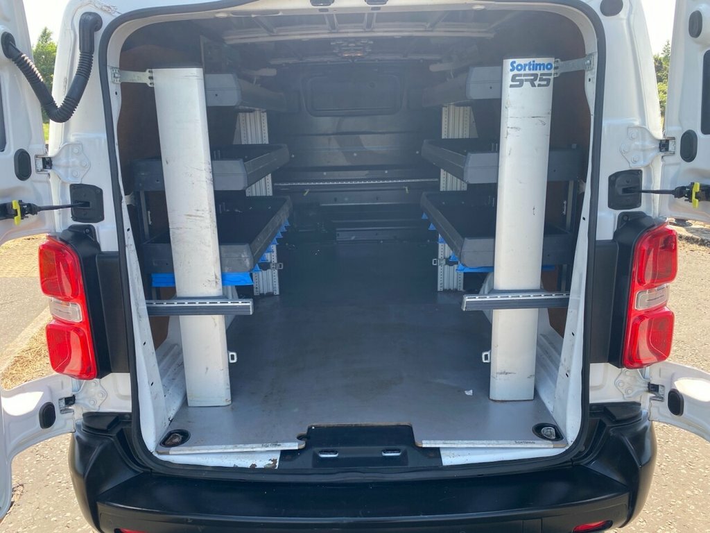 Citroen Dispatch 1.5L X Xl 6Dr White #6