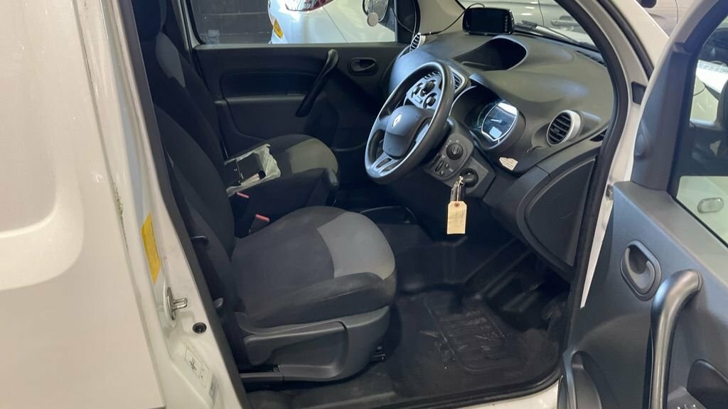 Renault Kangoo  White #8