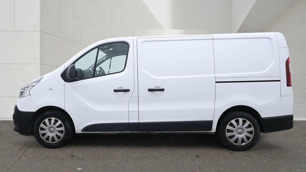 Renault Trafic 2L Business White #5