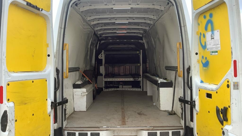 Vauxhall Movano 2.3L Edition White #2
