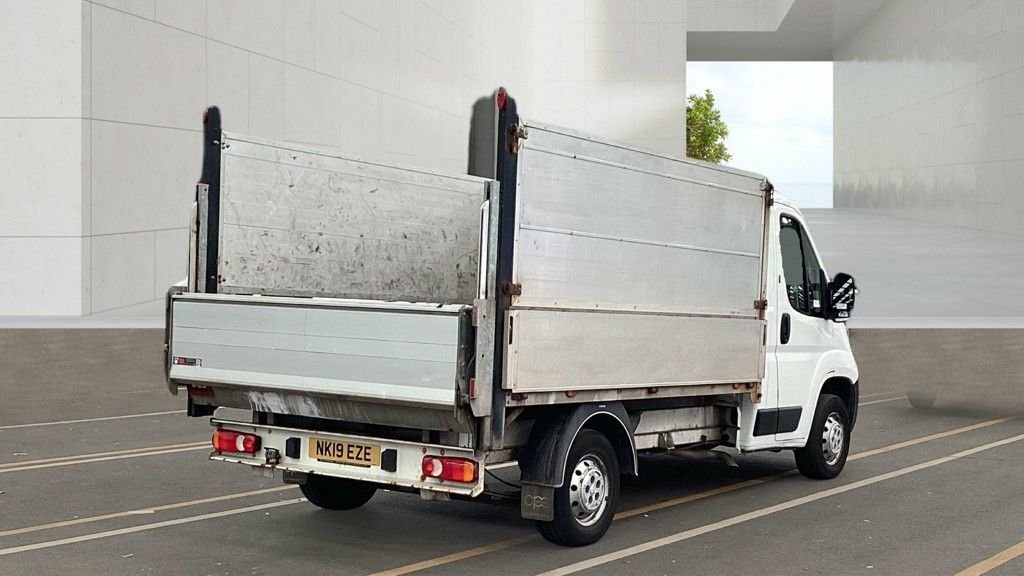 Peugeot Boxer Diesel White #4