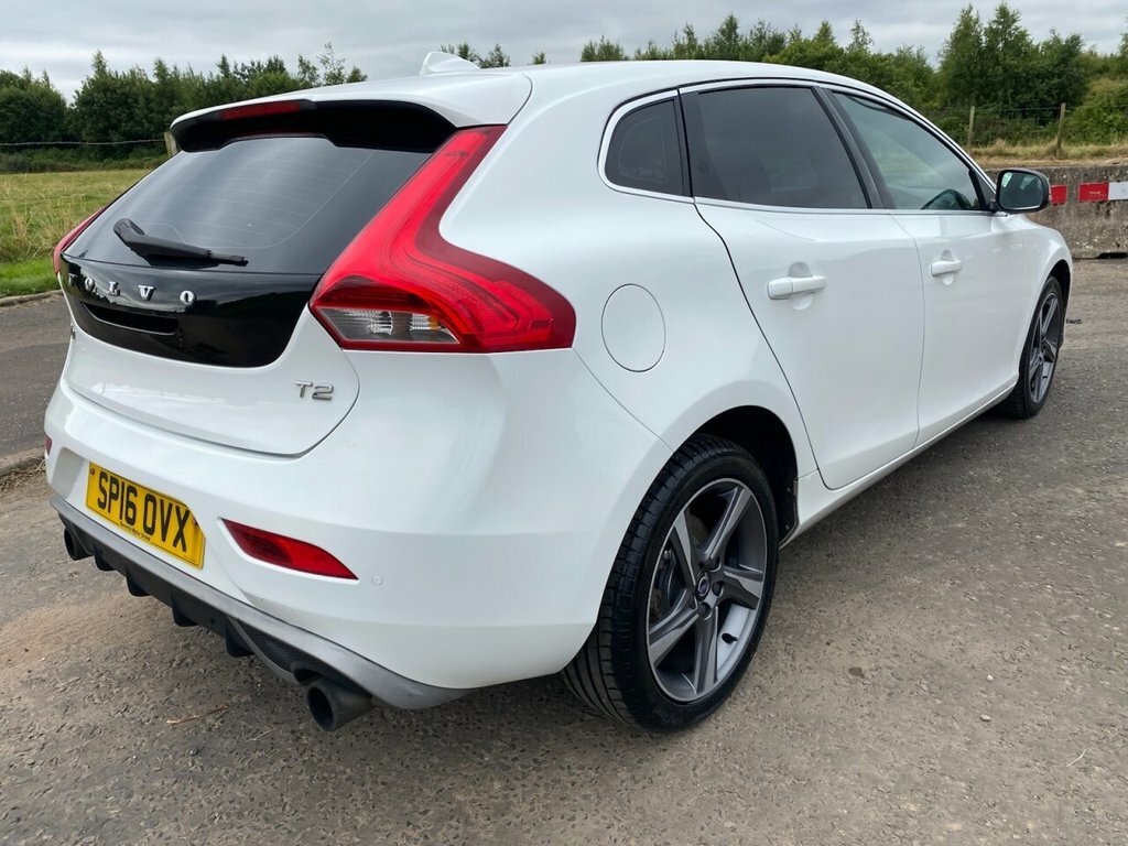 Volvo V40 2.0 D4 R-design Silver #13