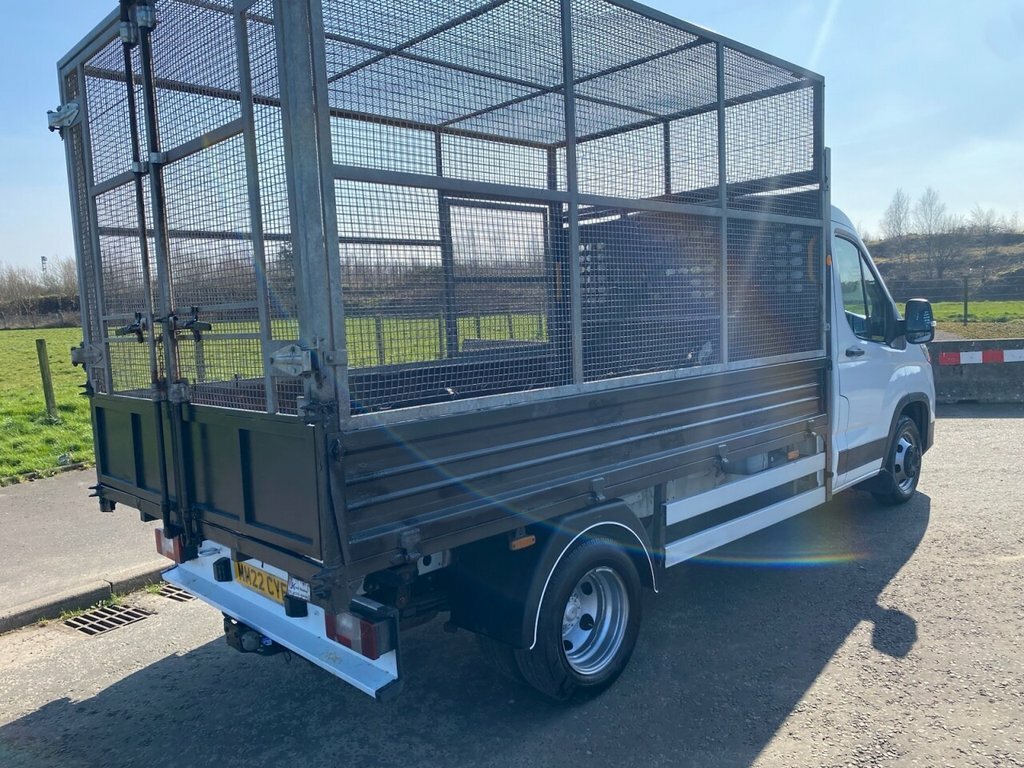 Maxus Deliver 9 Diesel White #3