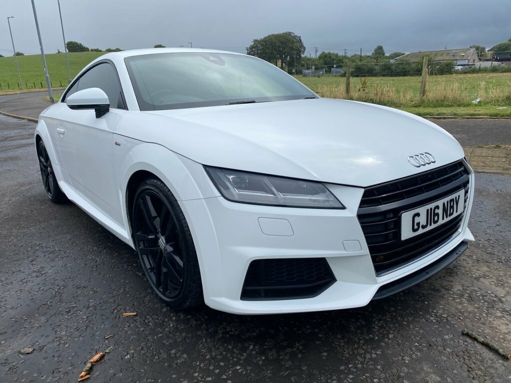 Audi TT 2L S Line White
