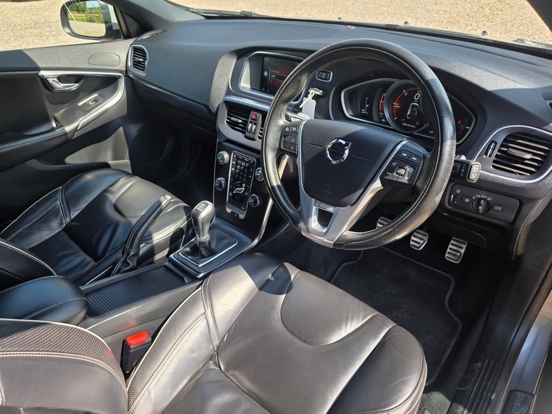 Volvo V40 D2 R-design Pro Grey #3