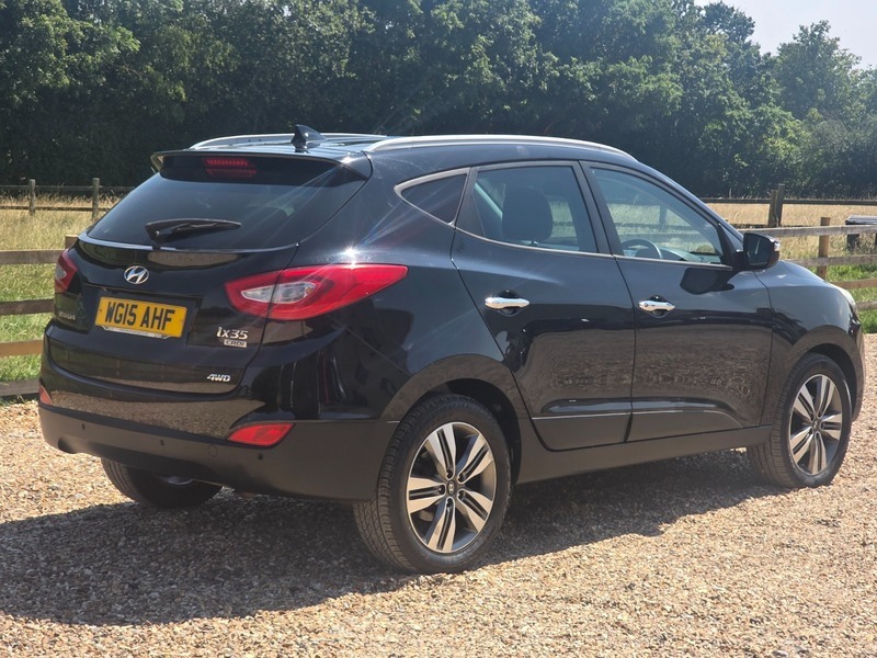 Hyundai Ix35 Crdi Premium Black #4
