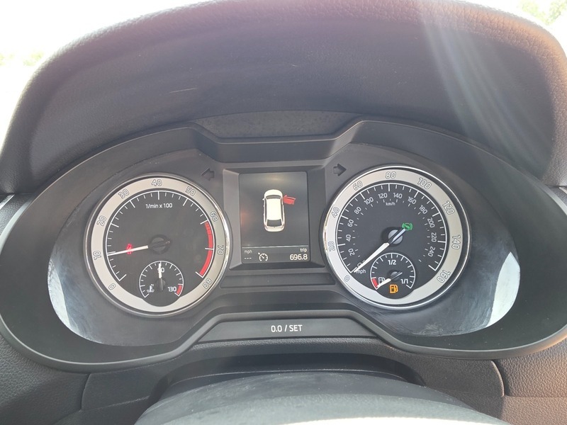 Skoda Octavia 1.6 Se L #18