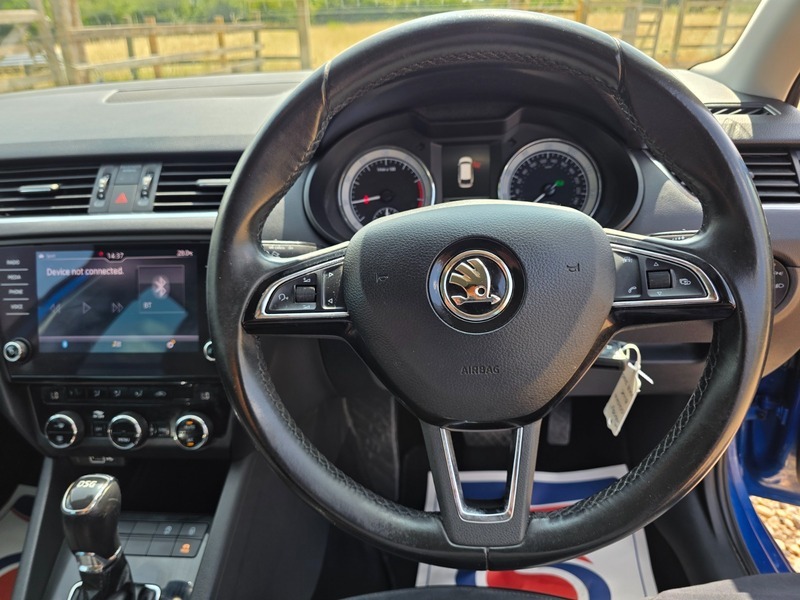 Skoda Octavia 1.6 Se L #19