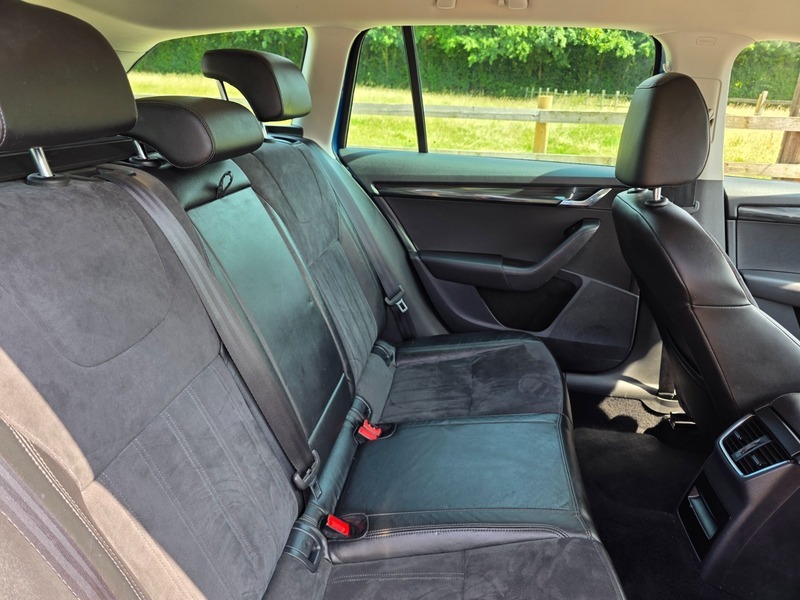 Skoda Octavia 1.6 Se L #25
