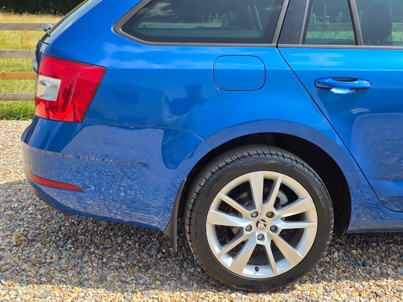 Skoda Octavia Se L Tsi Dsg Blue #4