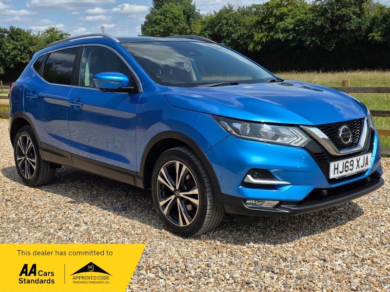 Nissan Qashqai Dig-t N-connecta Blue