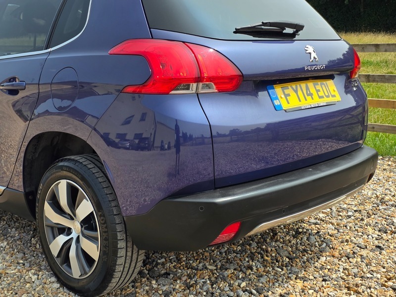 Peugeot e-2008 E-hdi Feline  #9
