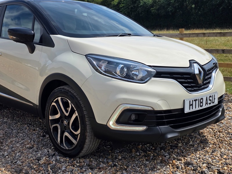 Renault Captur Iconic Tce Brown #2