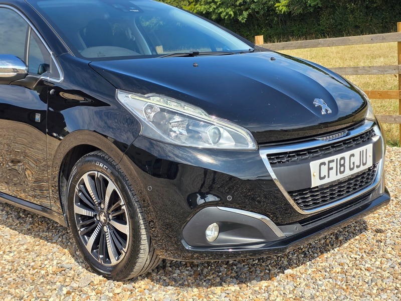 Peugeot 208 S S Tech Edition Black #2