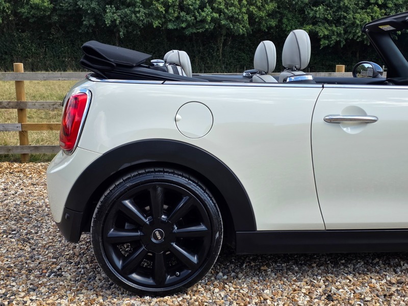 Mini Hatch Cooper Auto GY16USU White #5