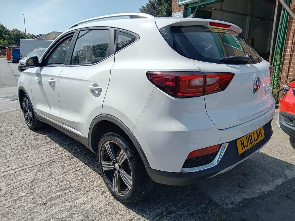 MG ZS 1.5 Vti-tech Exclusive Euro 6 Ss White #5