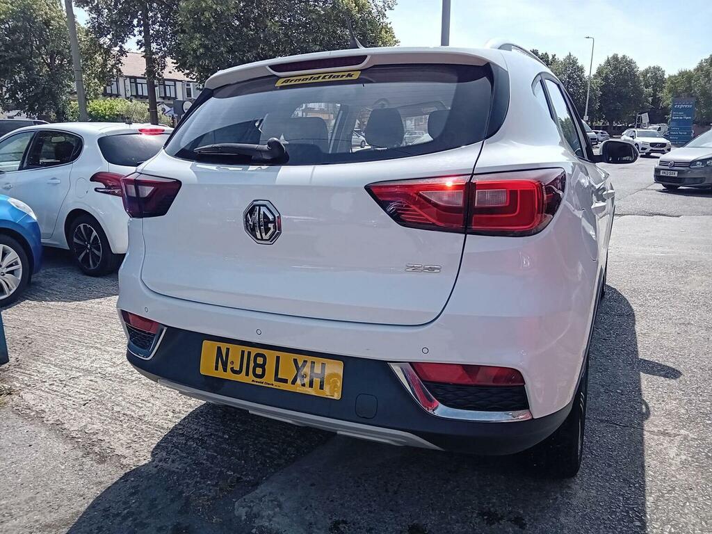 MG ZS 1.5 Vti-tech Exclusive Euro 6 Ss White #3