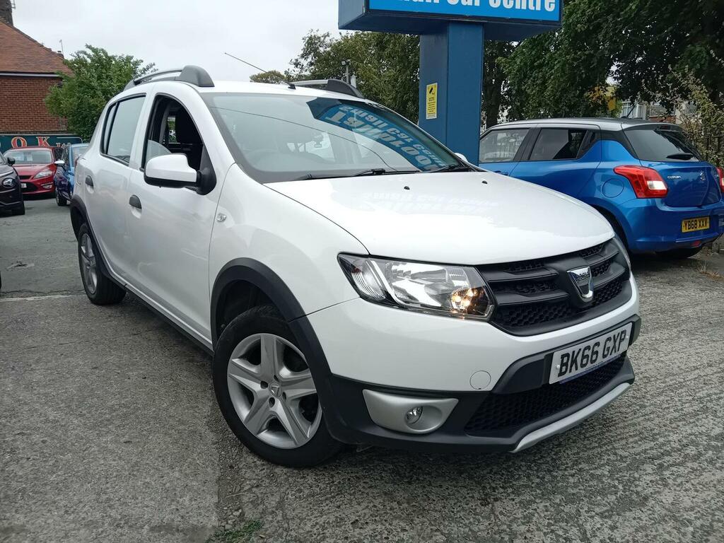 Dacia Sandero Stepway Hatchback 1.5 Dci Ambiance Euro 6 Ss 2016 BK66GXP White #5
