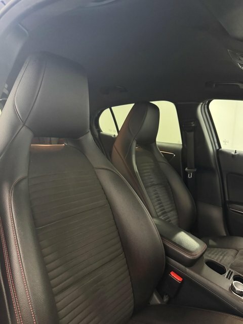 Mercedes-Benz GLA Class 1.6 Gla200 Sport Suv Euro 6 Ss 156 Grey #9
