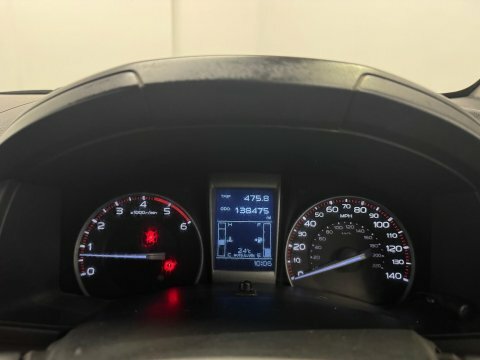 Isuzu D-Max Td Eiger Dcb 164 White #16