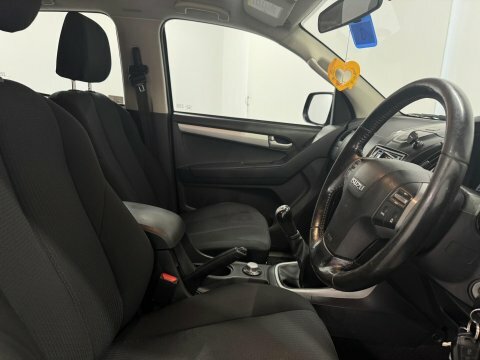 Isuzu D-Max Td Eiger Dcb 164 White #9