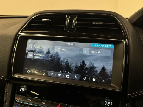 Jaguar F-Pace V6 S Awd White #27