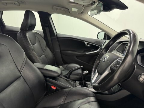 Volvo V40 D2 120 Se  #10