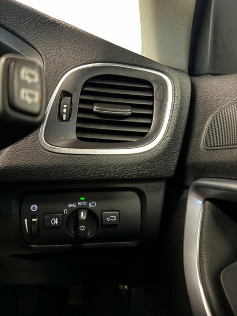Volvo V40 D2 120 Se  #23