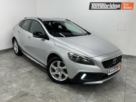 Volvo V40 2.0 D2 Lux Silver
