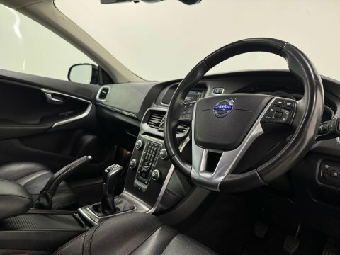 Volvo V40 D2 120 Se  #11