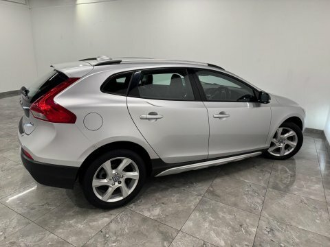 Volvo V40 D2 120 Se  #8