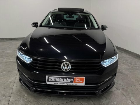 Volkswagen Passat 1.5 Tsi Evo Black #3