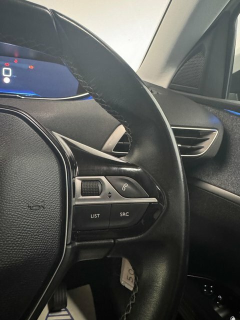 Peugeot 5008 Active Black #31
