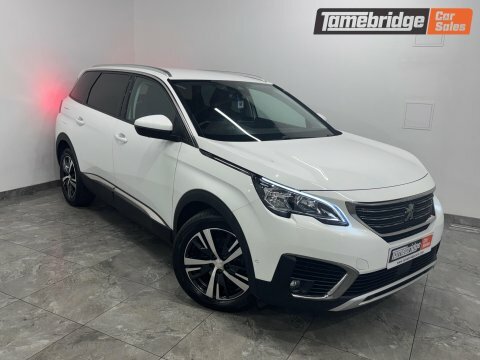 Peugeot 5008 1.5 Bluehdi Allure White