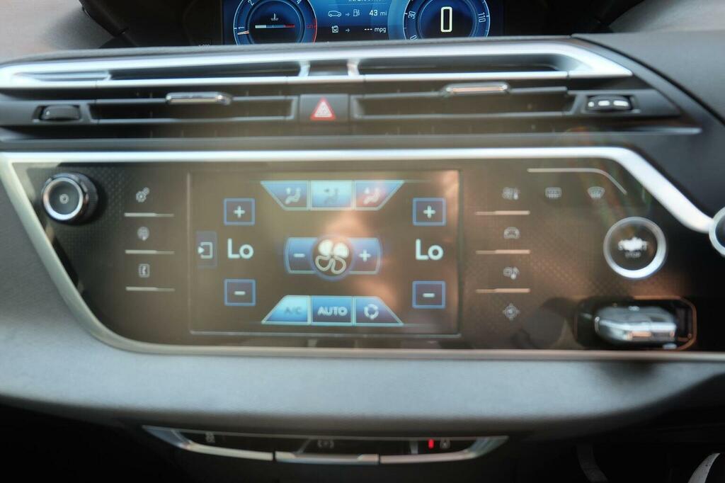 Citroen Grand C4 SpaceTourer Grand E-hdi Airdream Exclusive Black #18