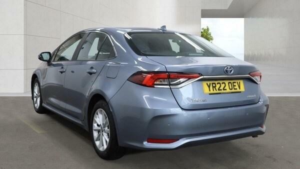 Toyota Corolla 1.8 Vvt-i Hybrid Icon Tech Cvt Grey #2