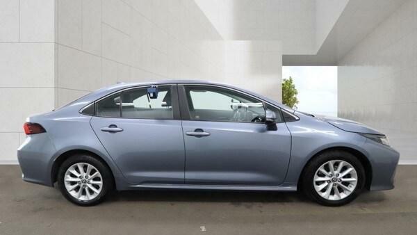 Toyota Corolla 1.8 Vvt-i Hybrid Icon Tech Cvt Grey #3