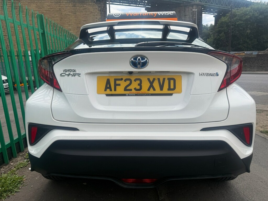 Toyota C-Hr 1.8 Hybrid Icon Cvt White #3